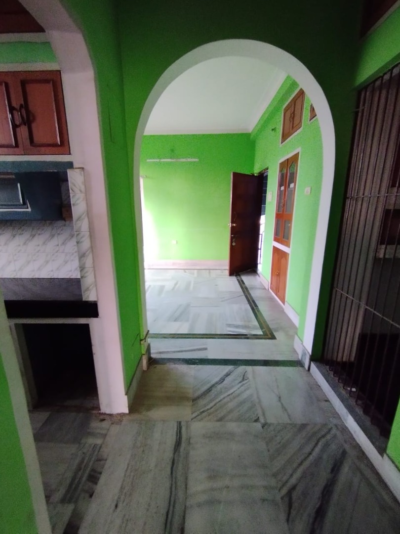 Unfurnished 2bhk in Bholanath Mandir Ulubari, near Royal Furniture, Ulubari, Guwahati, Assam, India for Rent